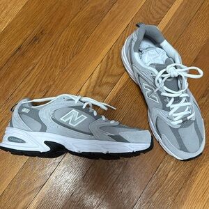 NWT New Balance Sneakers 👟